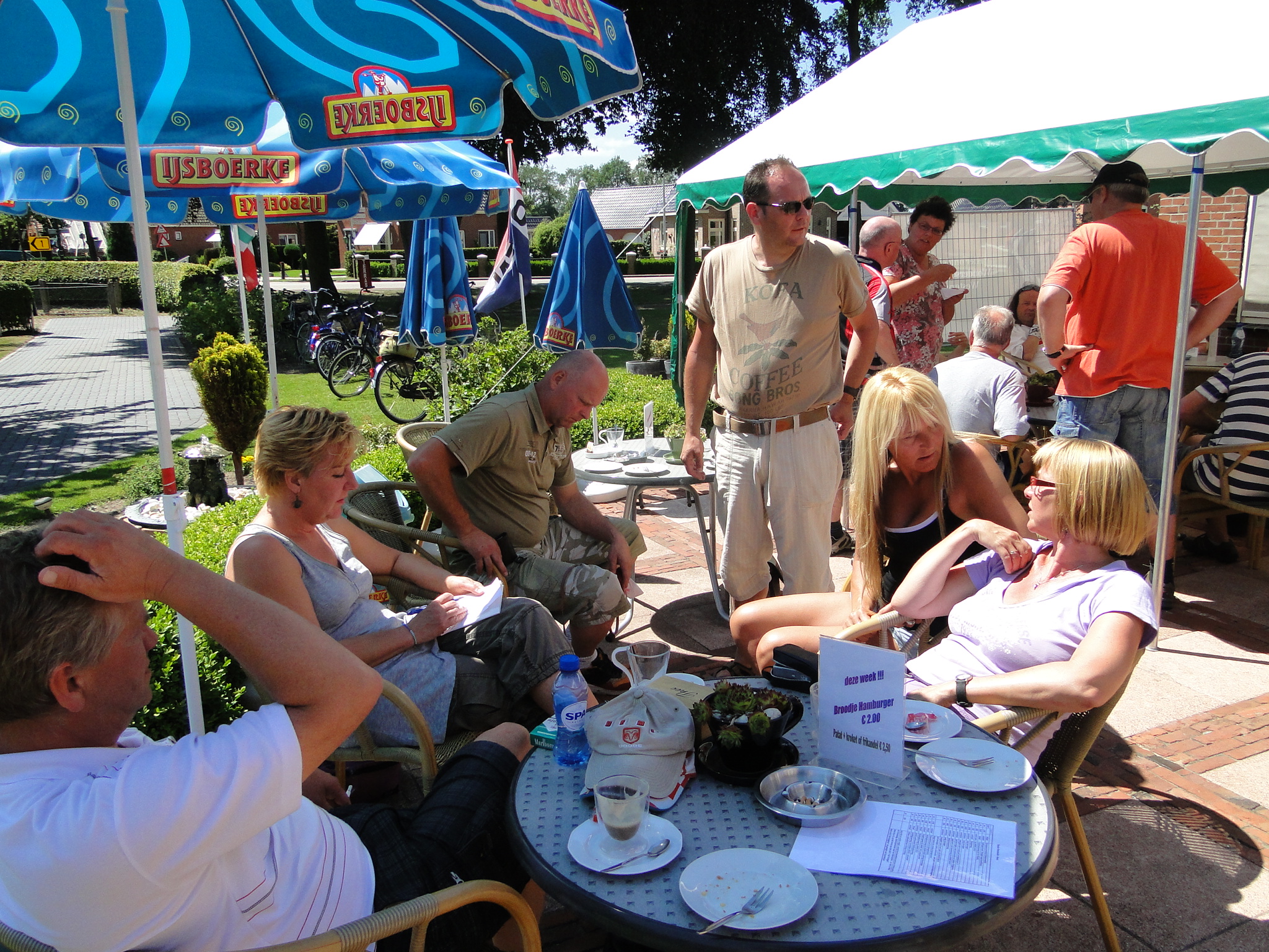 2011HWK 146.jpg